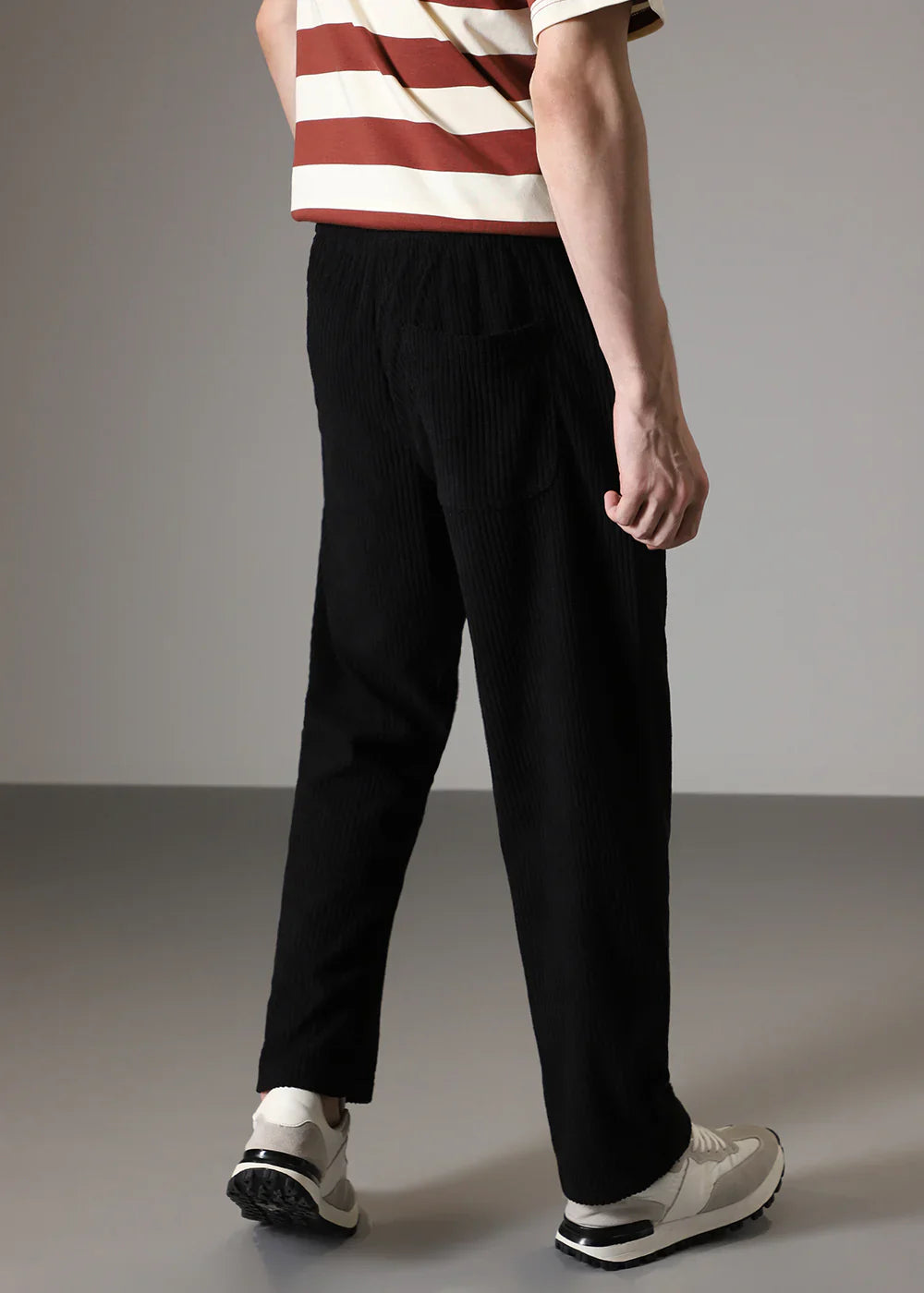TrendRib™ - Moderne Geribbelde Broek voor Elke Gelegenheid
