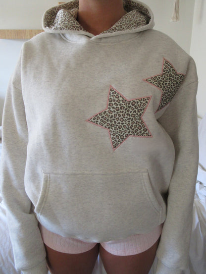 WildChic™ - Luxe Hoodie met Luipaard Ster Accent