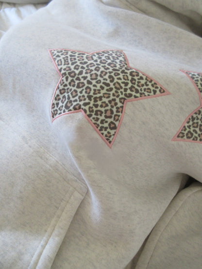 WildChic™ - Luxe Hoodie met Luipaard Ster Accent