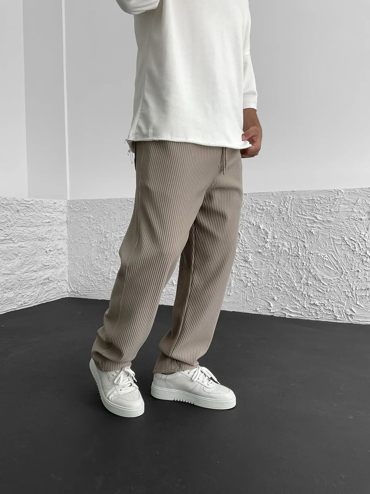 TrendRib™ - Moderne Geribbelde Broek voor Elke Gelegenheid